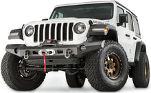 Pare-choc avant Warn Elite pour Jeep Wrangler JL et Gladiator JT, robuste et résistant, visible en image.
