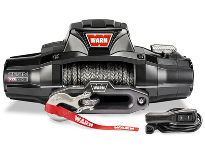 Treuil Warn Zeon XD12S 5,4T avec corde synthétique et télécommande sans fil, pour véhicules tout-terrain.