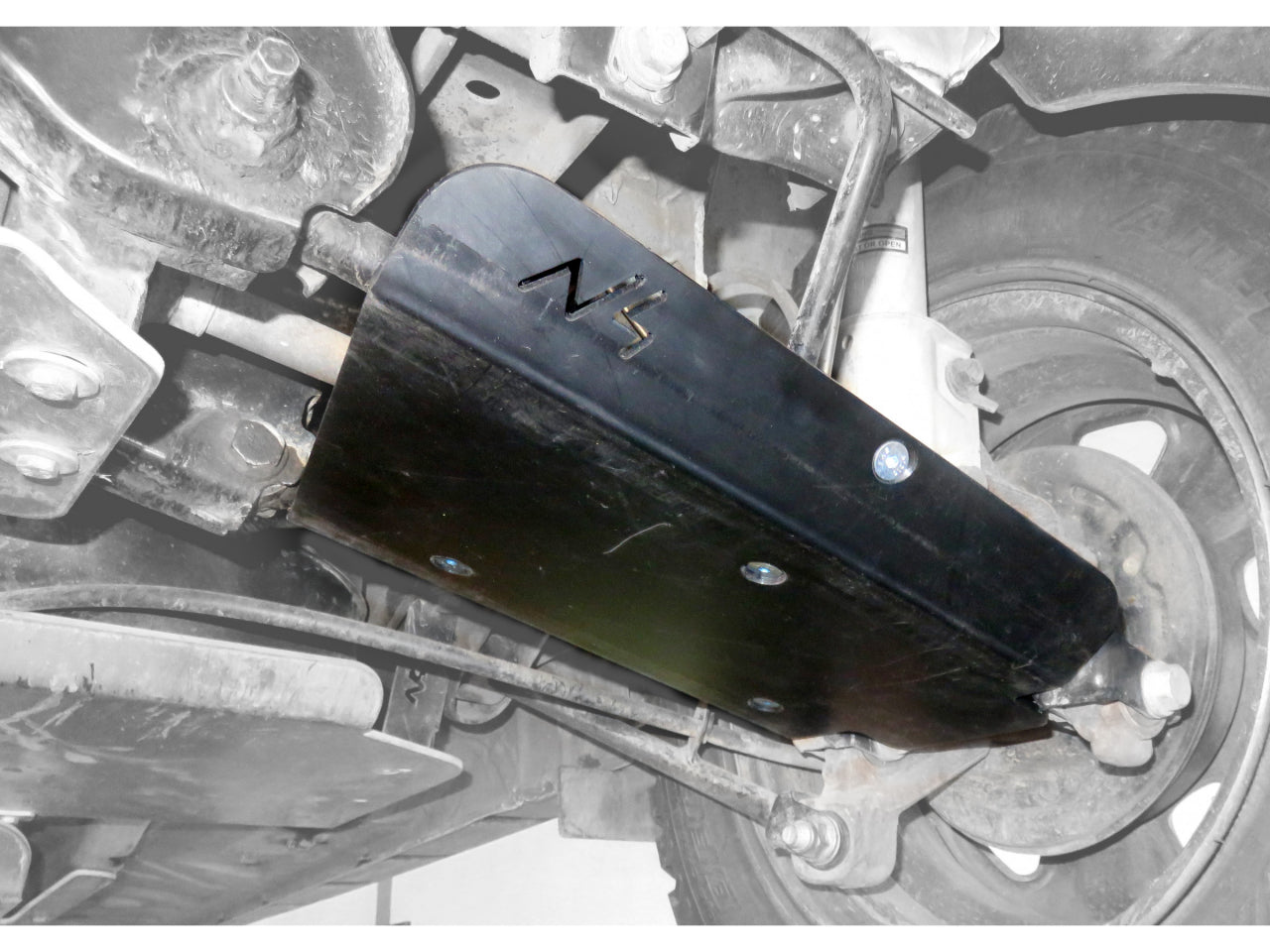Paire de protections de triangles arrière en PEHD de 6mm pour Dacia Duster, accessoires 4x4 de la marque N4 OFFROAD.