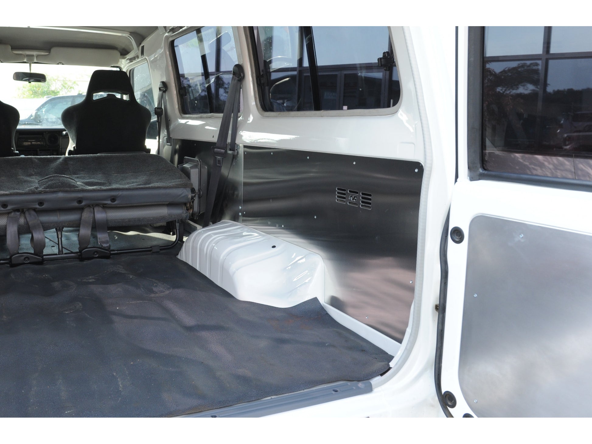 Habillages latéraux de coffre en aluminium de 2,5 mm pour Toyota Land Cruiser HZJ78 et HZJ75, accessoires N4-Offroad.
