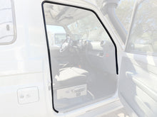 Kit joints de porte renforcés pour HZJ79 et GRJ79 N4-Offroad, accessoires tout-terrain pour étanchéité et protection.