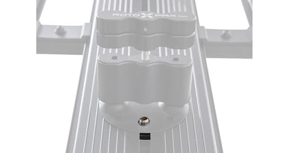 Kit fixation système Rotopax pour galerie Pioneer Rhino-Rack, accessoires robustes pour transporter du carburant en toute sécurité.