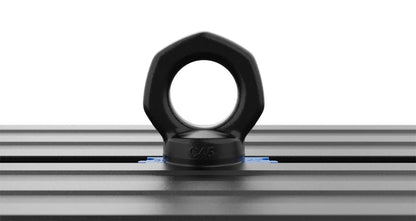 Oeillet d'arrimage Rhino-Rack pour galerie ou barres de toit, pack de 4, accessoires robustes pour fixation sécurisée.
