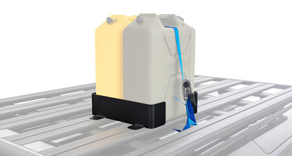 Support double pour jerrican Pioneer de RHINO-RACK, accessoire robuste pour porte-bagages tout-terrain.