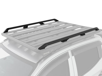 Rails latéraux de 1500mm pour galerie Pioneer 6 de Rhino-Rack, accessoires robustes en métal noir pour montage sur véhicule.