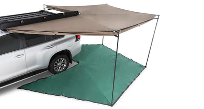 Revêtement de sol Batwing RHINO-RACK, accessoire pour véhicule tout-terrain, en matériau robuste, installation facile, design durable.