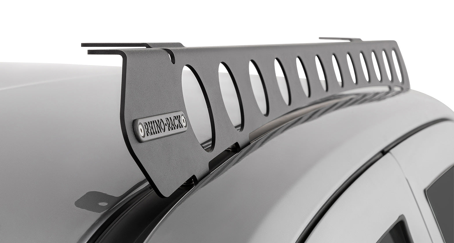 Système de montage Backbone Rhino-Rack pour Isuzu D-Max Gen3 et Mazda BT-50 double cab, accessoire de fixation robuste.