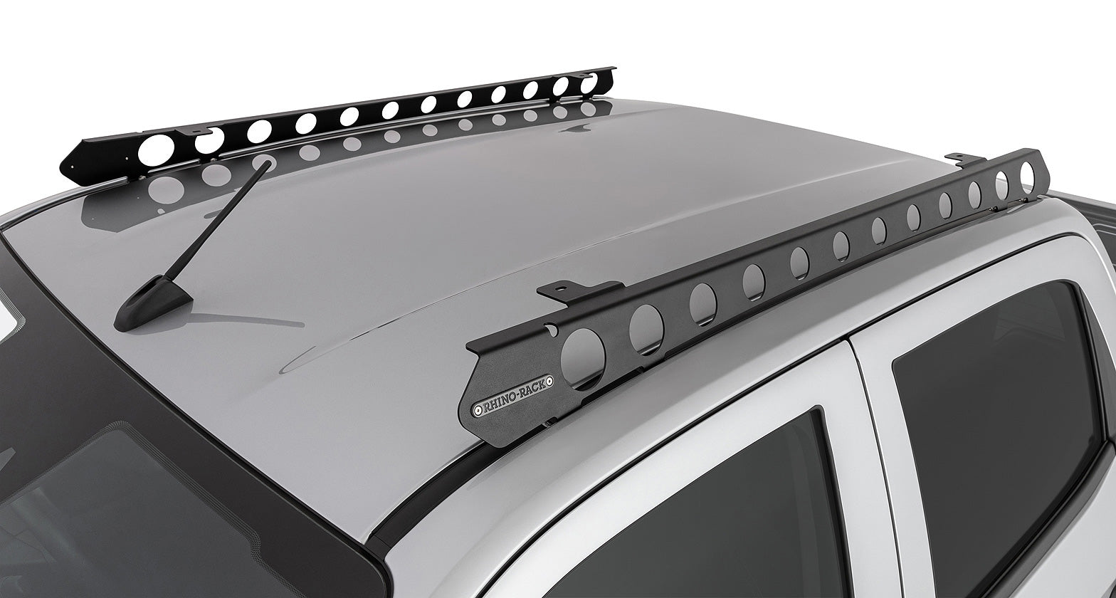 Système de montage Backbone pour Isuzu D-Max Gen3 et Mazda BT-50 Double Cab, accessoires Rhino-Rack, vue de côté.