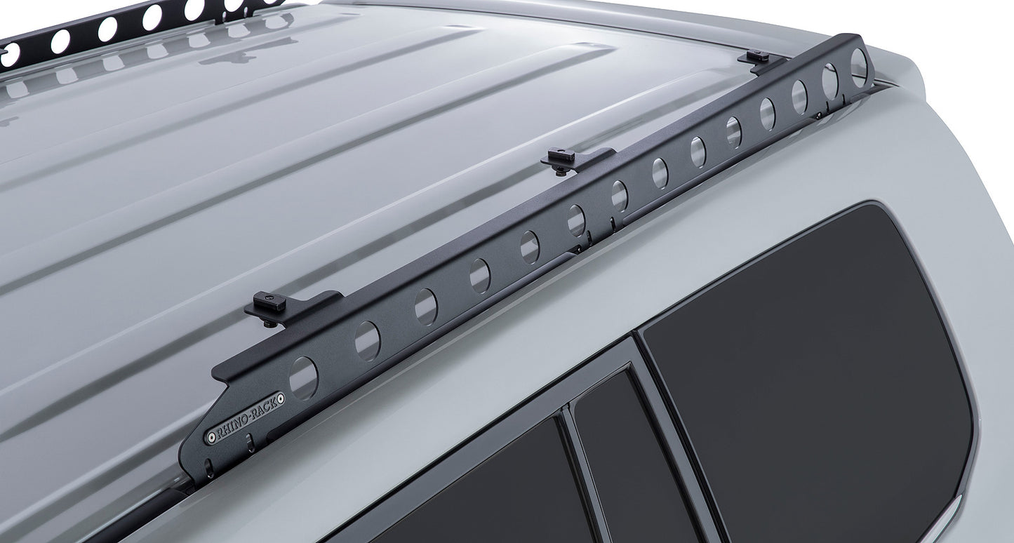 Rhino-Rack Backbone Mounting System - Toyota 200 Series - RHINO-RACK sur Xperts4x4 Accessoires 4x4 Off-Road