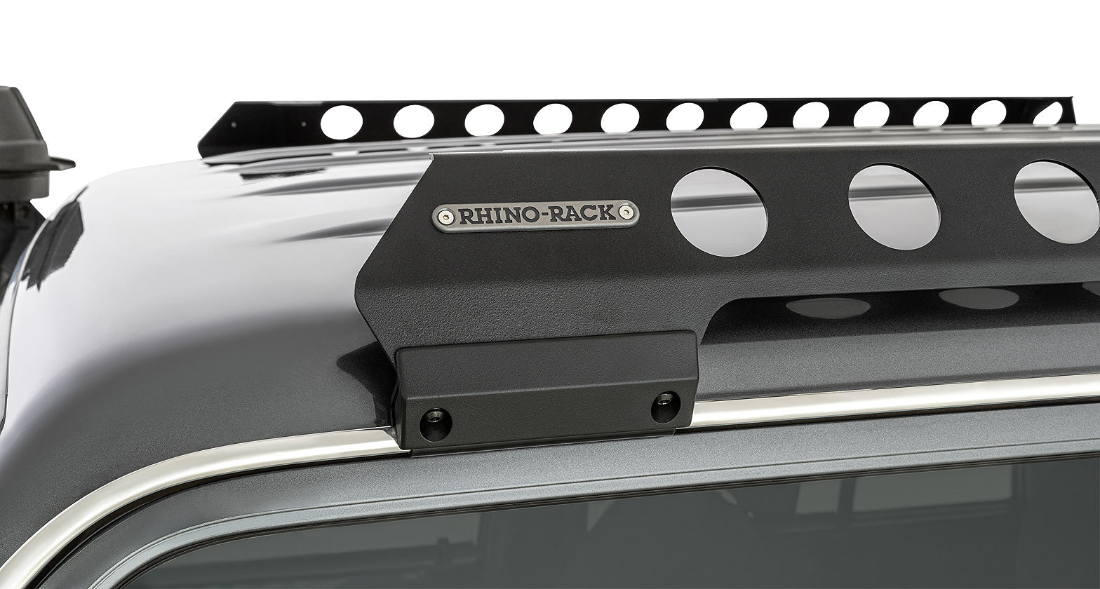 Système de montage Backbone pour Toyota 79 Series Landcruiser, accessoire Rhino-Rack, fixation solide pour rack de toit.