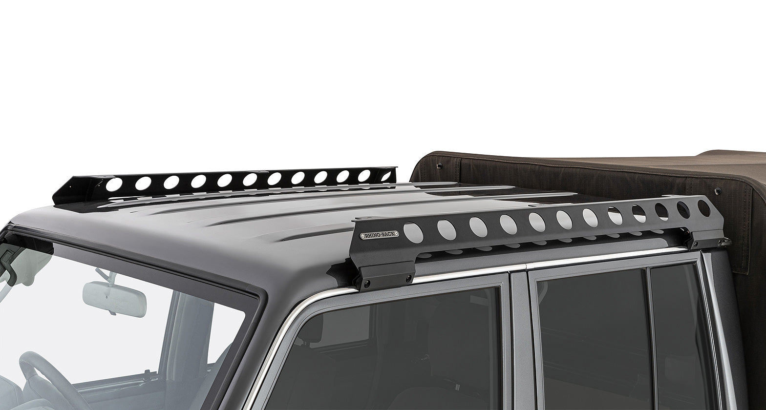 Système de montage Backbone RHINO-RACK pour Toyota 79 Series Landcruiser, accessoires de fixation robustes et durables.