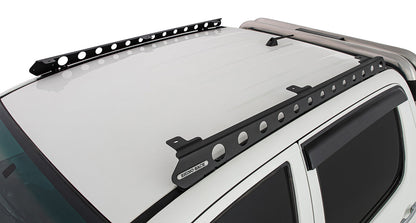 Système de fixation Backbone de Rhino-Rack pour Toyota Hilux, accessoire de montage robuste pour porte-bagages.