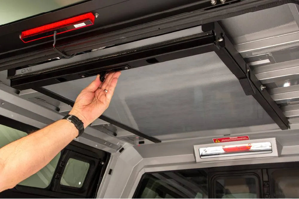 Table StowAway | RSI SMARTCAP sur Xperts4x4 Accessoires 4x4 Off-Road