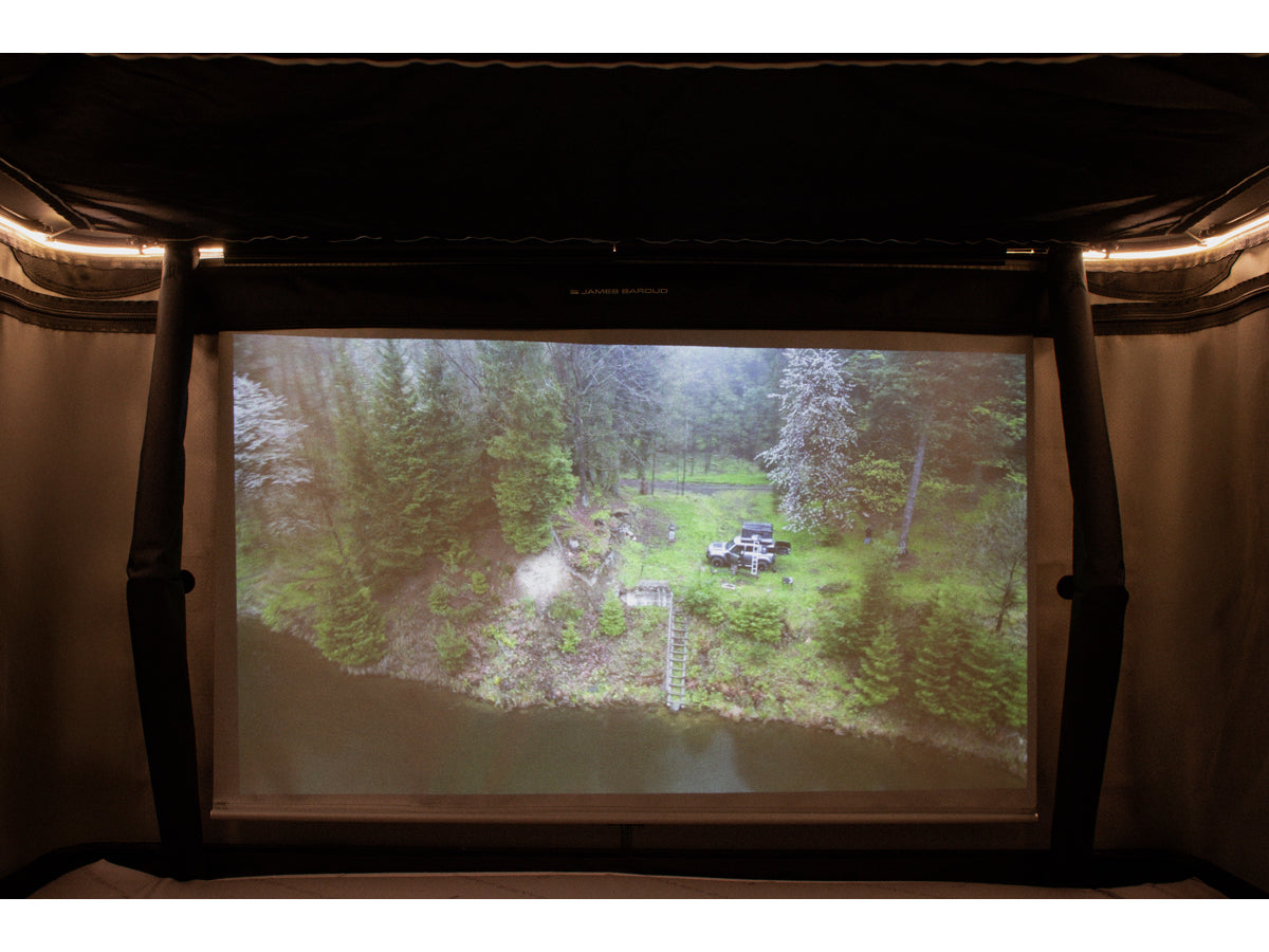 Écran de Projection Intérieur Tente James Baroud — Cinéma Bivouac sur Xperts4x4 Accessoires 4x4 Off-Road