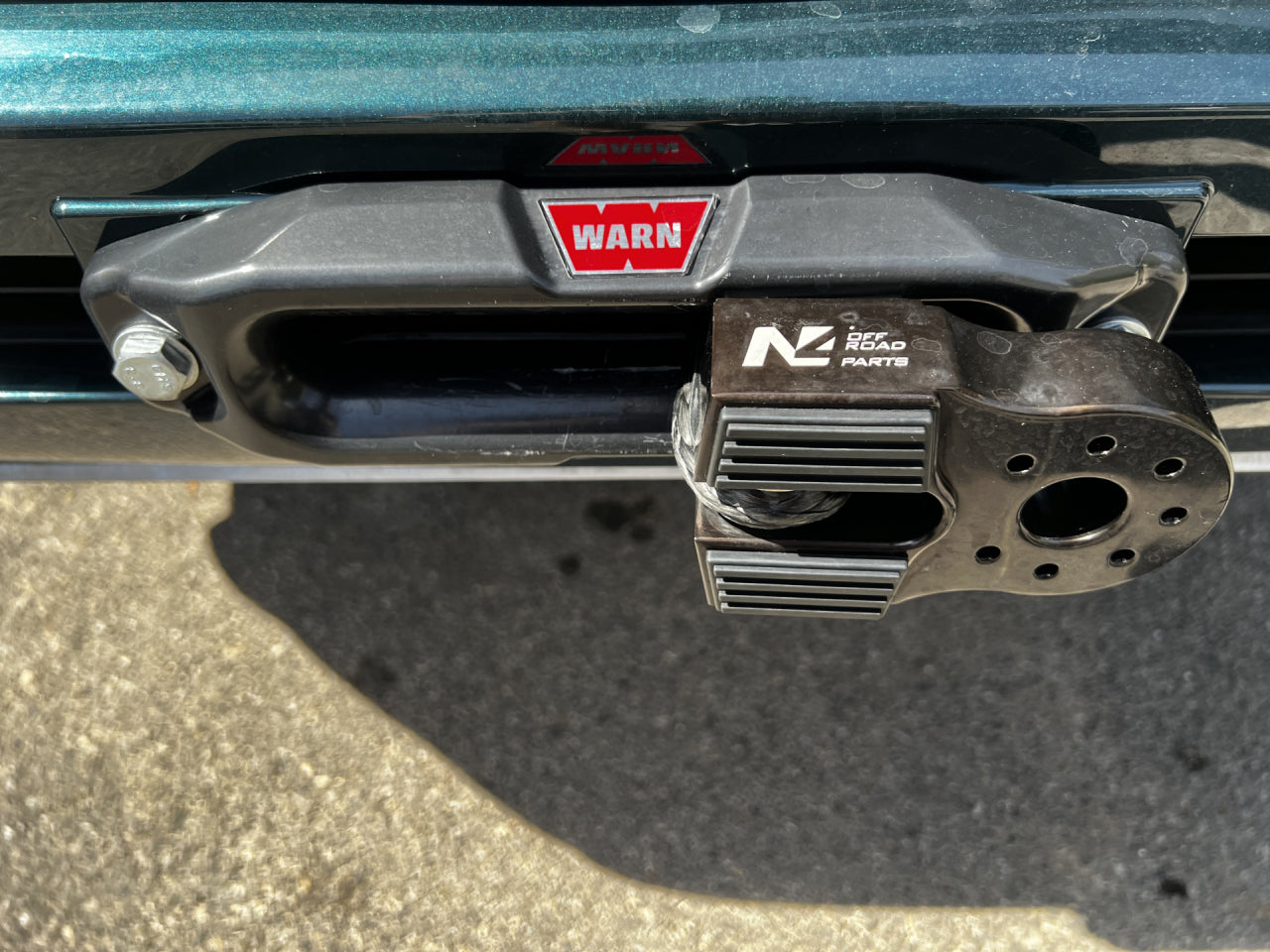 Arrêt de corde 10T en alu noir pour manille rigide, accessoire treuil N4 OFFROAD, robuste et léger, pour équipement tout-terrain.