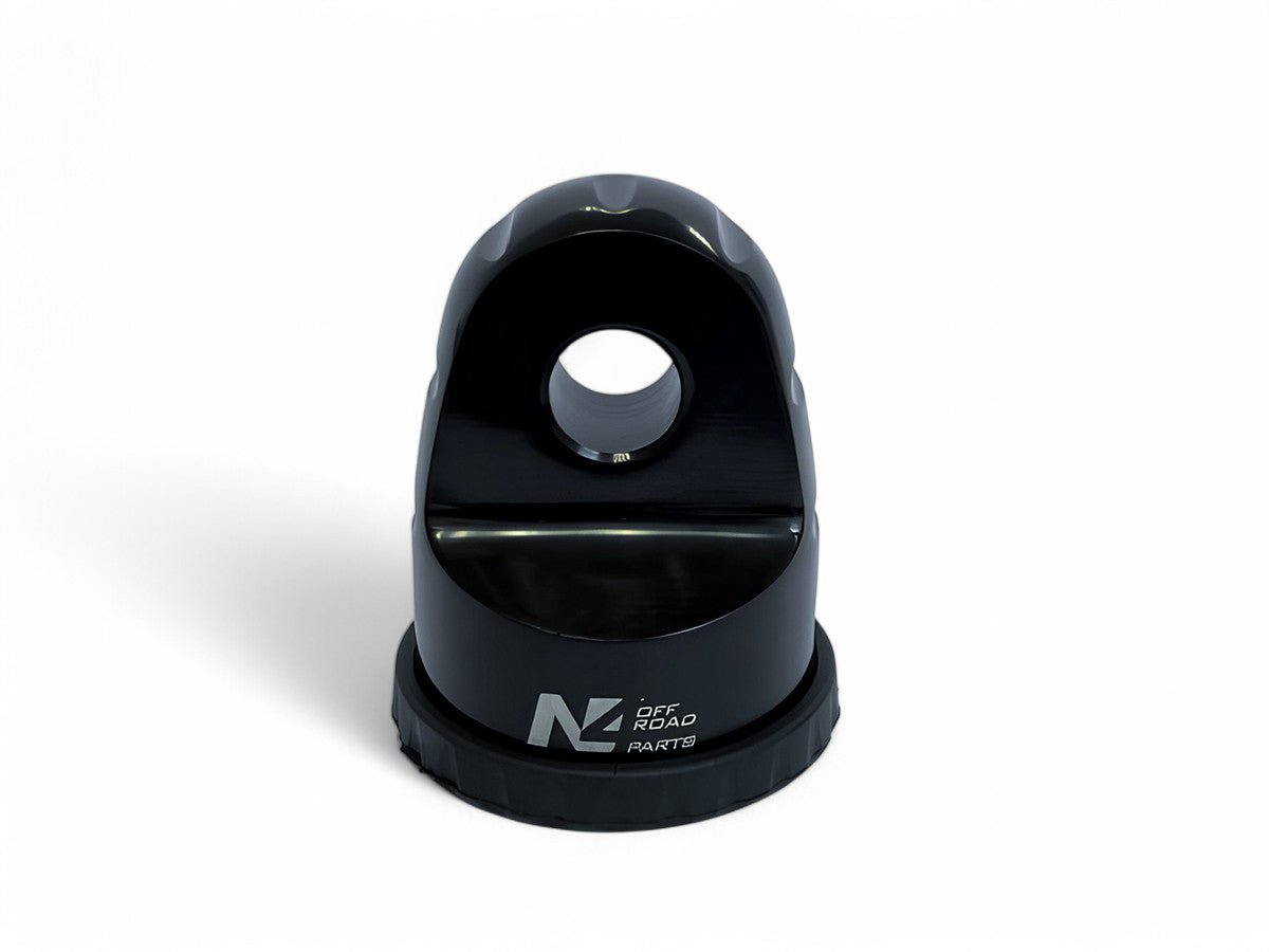 Arrêt de corde 8T en aluminium anodisé noir pour fixation manille, accessoire treuils N4 OFFROAD, robuste et léger.