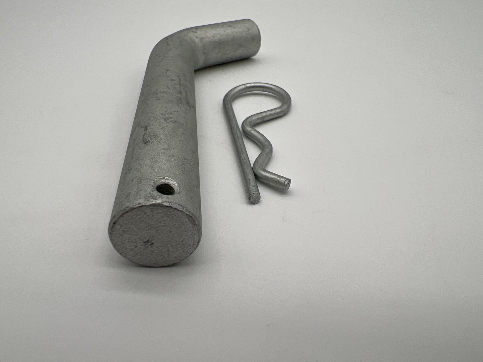 Accessoire de fixation pour treuil, axe et goupille pour attelage carré 2 pouces, N4 OFFROAD, robustes et adaptés à l'off-road.