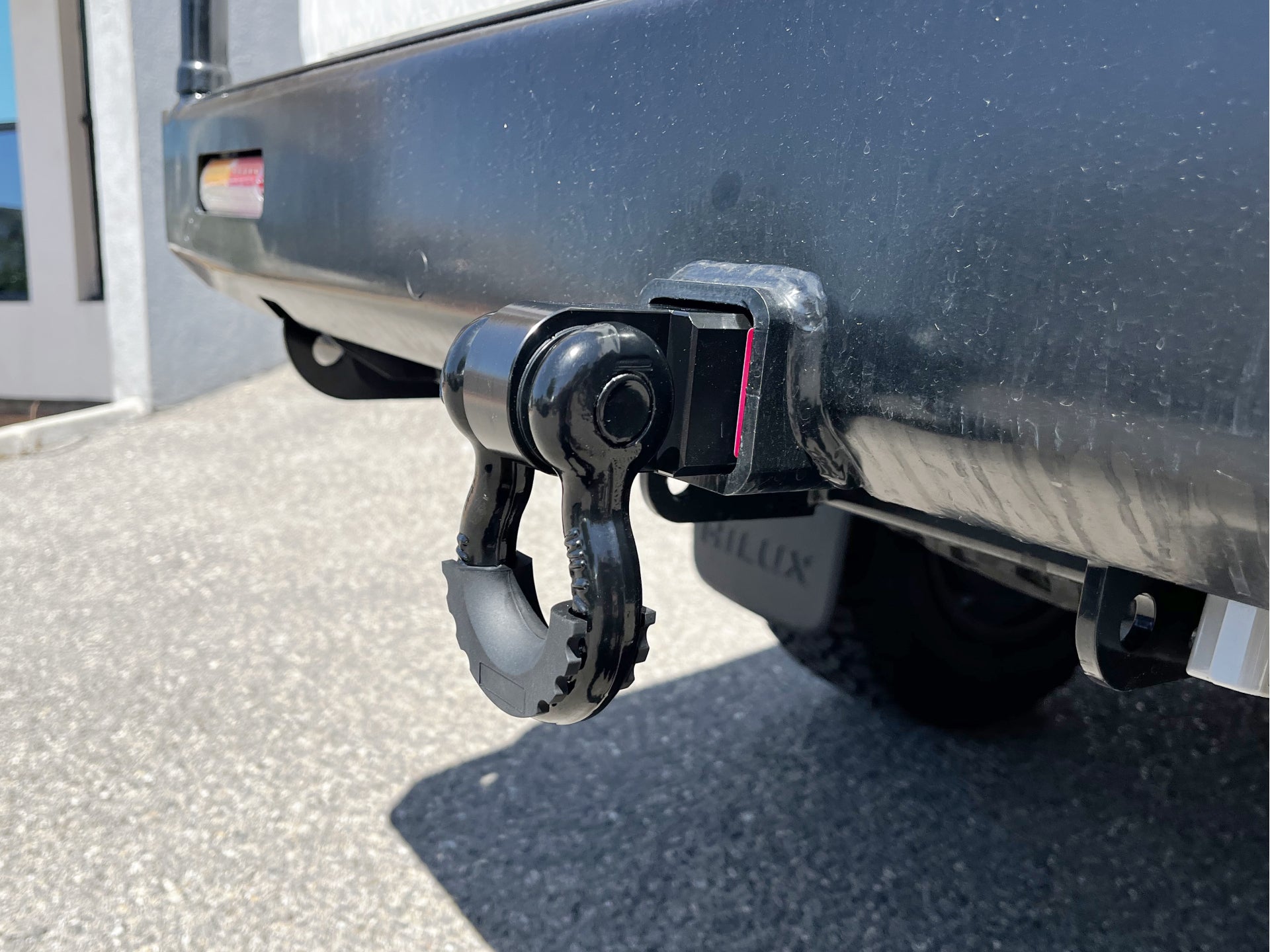 Barre d'attelage remorquage 50mm en acier avec manille de traction 4,7T N4 OFFROAD, accessoire pour treuils tout-terrain.