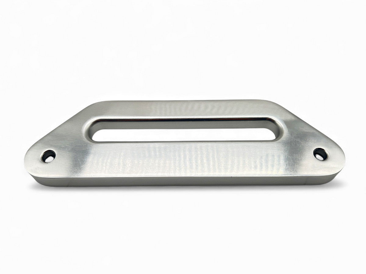 Écubier désaxé pour corde de treuil synthétique N4 OFFROAD, accessoire robuste pour treuils tout-terrain, en métal noir.