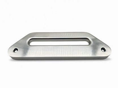 Écubier désaxé pour corde de treuil synthétique N4 OFFROAD, accessoire robuste pour treuils tout-terrain, en métal noir.