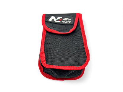 Poulie ouvrante de mouflage 10T N4 OFFROAD avec sacoche, accessoire robuste pour treuils tout-terrain, en action ou prête à l’emploi