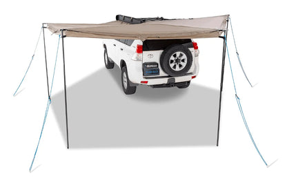 Auvent circulaire 270° Batwing RHINO-RACK, 2,5 m, version gauche avec fixations STOW IT, pour véhicule tout-terrain.
