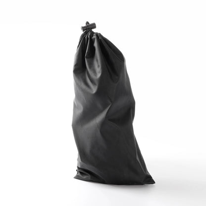 Auvent latéral SNUG Riviera pour 4x4 et van, protection solaire avec tissu robuste, installé sur le côté d’un véhicule tout-terrain