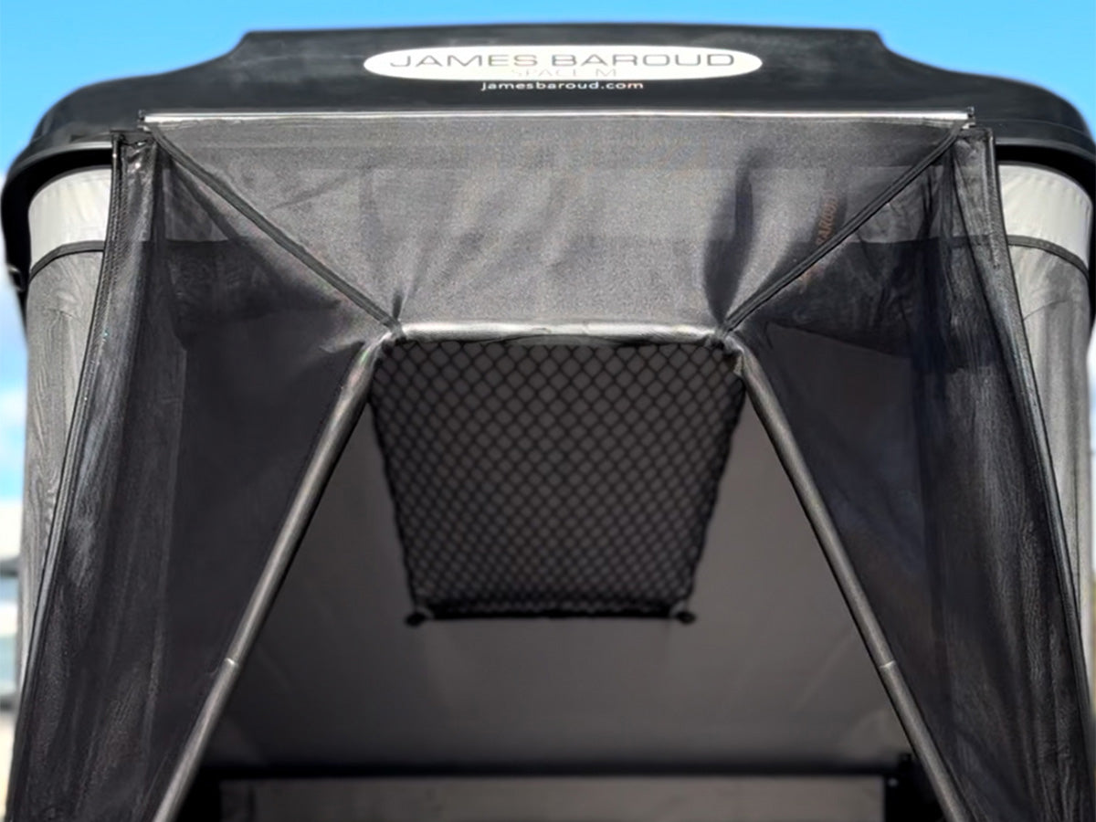 Avancée Protection Pluie Soleil James Baroud — Visière Entrée Tente sur Xperts4x4 Accessoires 4x4 Off-Road