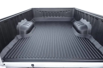 Bac de benne avec rebord pour Toyota Hilux 2016+ cabine simple, de la marque PRO-FORM, adapté pour le transport robuste.