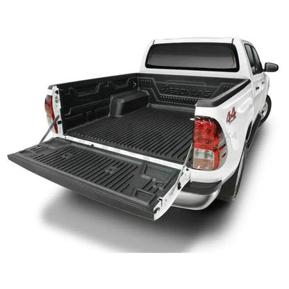 Bac de benne avec rebords pour Toyota Hilux Extra Cab 2016+ de la marque Aeroklas, vue de côté.