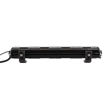 Barre LED Bushranger Night Hawk 20,5" série SR, éclairage LED robuste pour véhicules tout-terrain, avec lentille résistante.