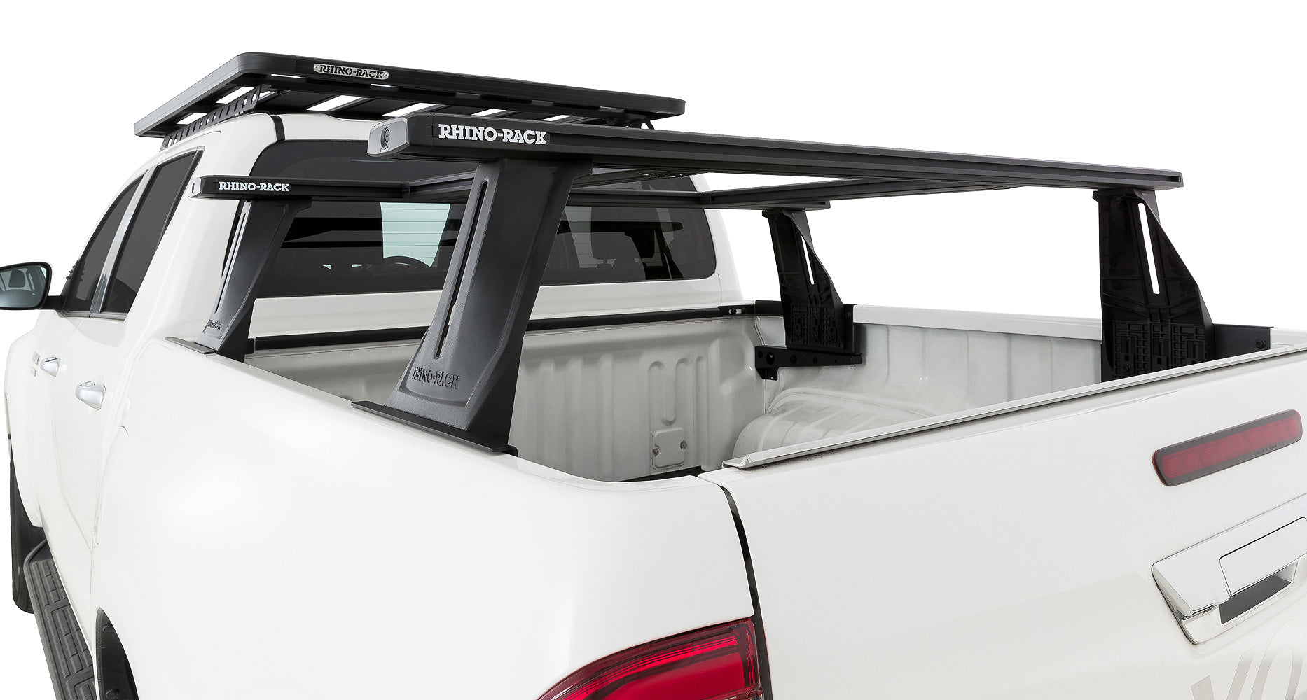 Kit de 2 barres de toit RHINO-RACK pour Toyota Hilux Revo 2015+ avec système Reconn-Deck, longueur 1500 mm.