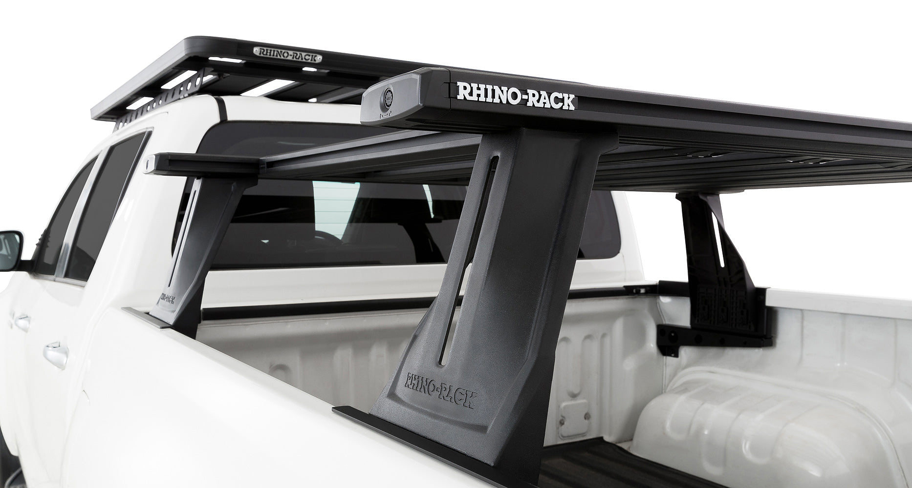 Kit 2 barres de toit RHINO-RACK pour Toyota Hilux Revo 2015+ avec système Reconn-Deck et 6 transversales.