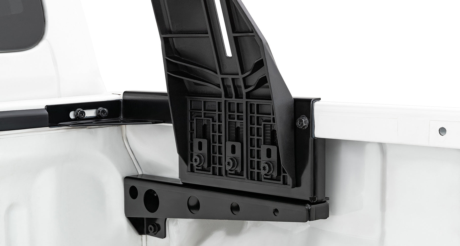 Kit de 2 barres de toit de 1500 mm RHINO-RACK pour Toyota Hilux Revo 2015+ avec système Reconn-Deck, robustes et faciles à installer.