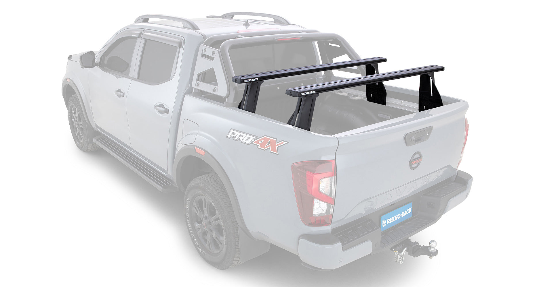 Kit de 2 barres de toit Vortex RHINO-RACK pour Nissan Navara NP300 2015+ avec système Reconn-Deck, idéal pour chargement sécurisé.