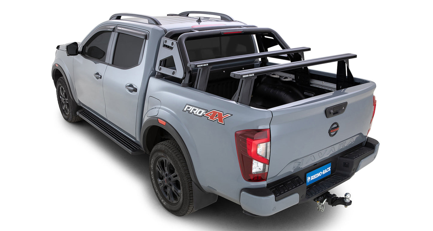 Kit de 2 barres de toit Vortex système Reconn-Deck pour Nissan Navara NP300 2015+ de marque RHINO-RACK, fixations robustes.