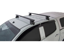 Kit de 2 barres de toit RHINO-RACK Sportz 1260mm pour Isuzu D-Max Double Cab 2012-2020, fixations visibles.