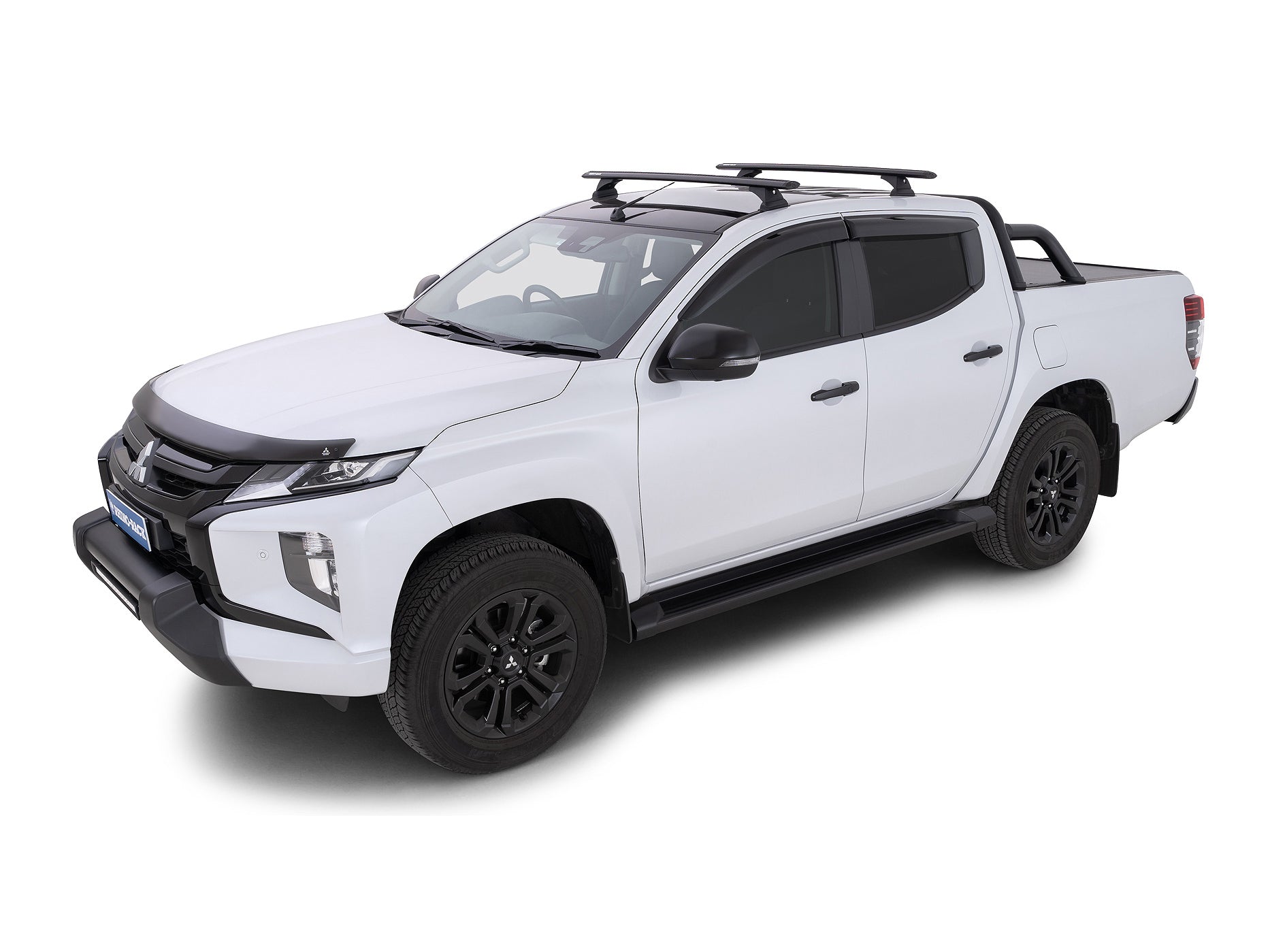 Kit 2 barres de toit Rhino-Rack Sportz 1260mm pour Mitsubishi L200 Double & Extra Cab 2015-2024, vue des barres installées.