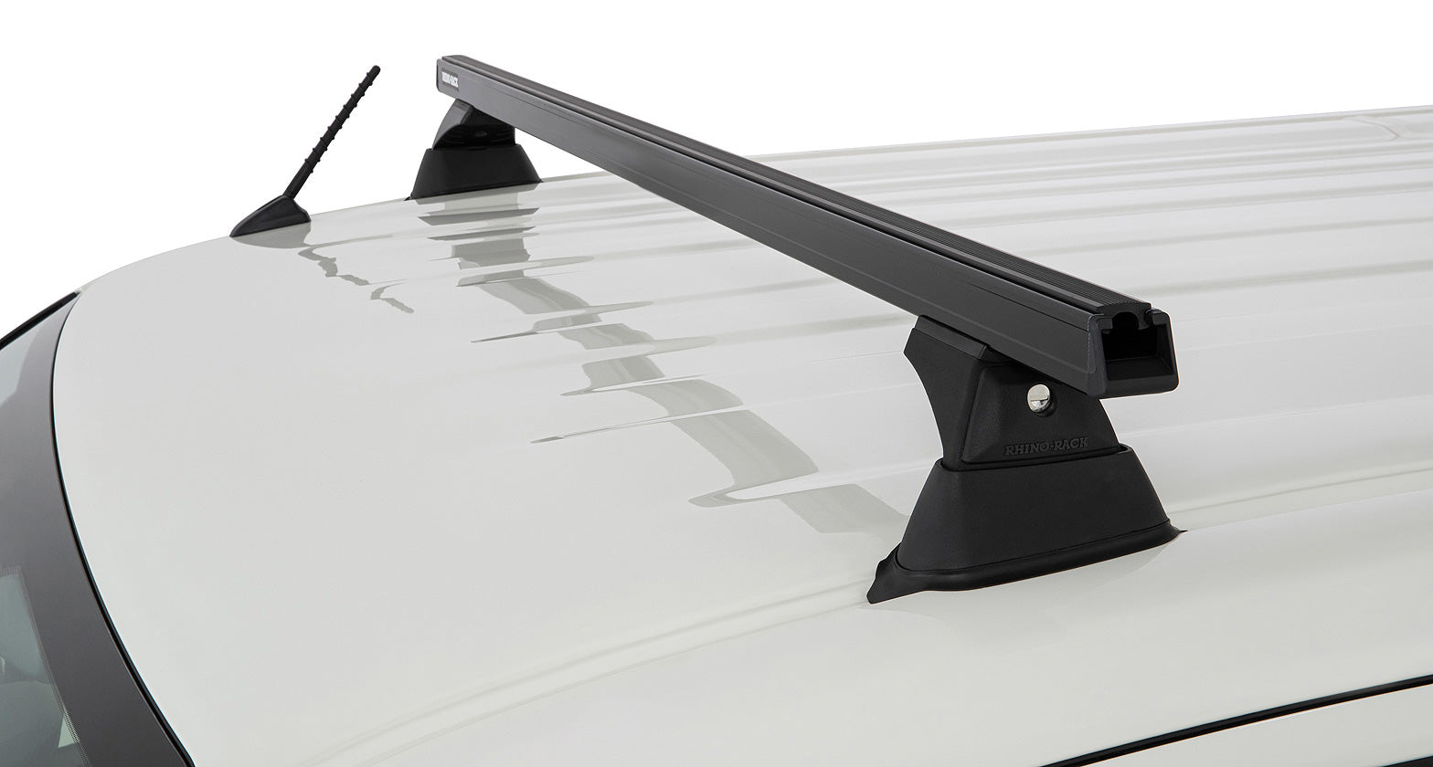 Kit de 3 barres de toit noires RHINO-RACK Heavy Duty pour Toyota Hiace Gen VI 2019+ avec pieds, longueur 1650mm.