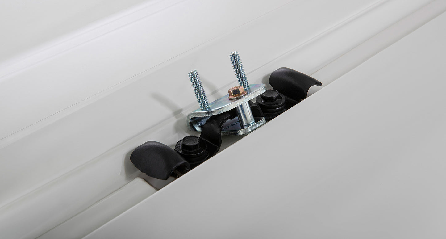 Kit de 3 barres de toit noires de 1650mm Heavy Duty pour Toyota Hiace VI 2019+ avec pieds, marque RHINO-RACK.