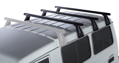 Kit de 3 barres de toit noires Heavy Duty de 1500mm avec pieds pour Toyota Land Cruiser 78 série 2007+ RHINO-RACK.