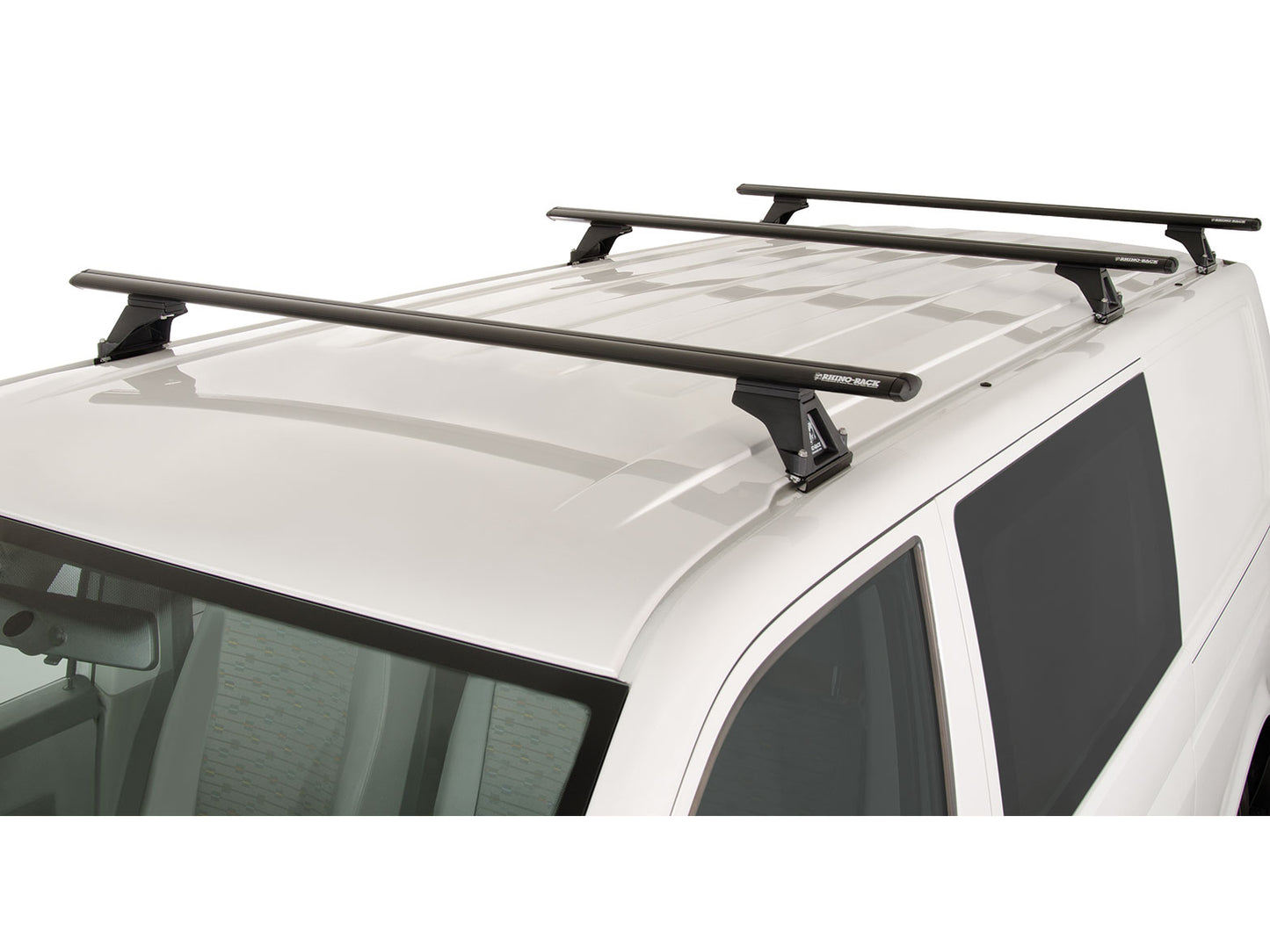 Kit de 3 barres de toit RHINO-RACK Sportz 1500mm pour Volkswagen Transporter T5 T6 Caravelle Multivan, vue des barres installées.