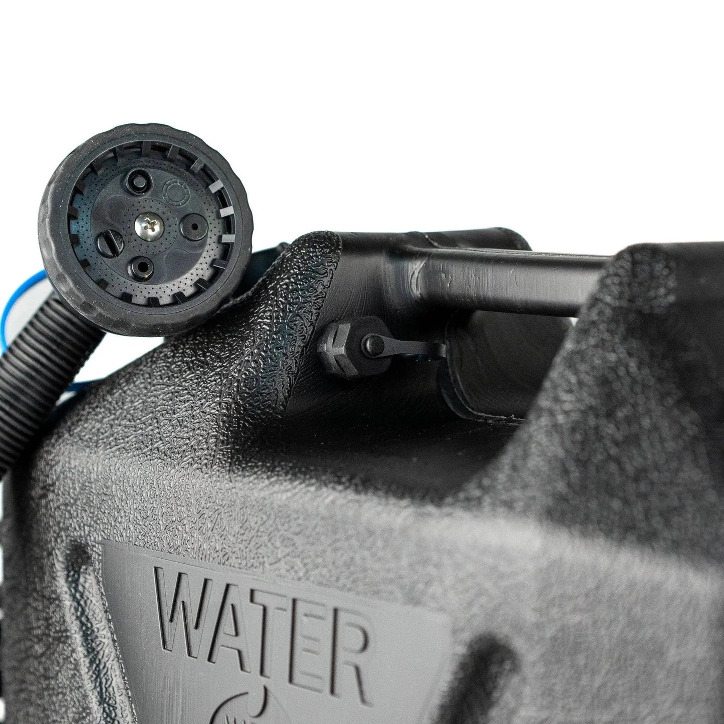 Douche portable ONTAP Black Edition par ARB4x4, compacte et pratique pour camping et activités extérieures.