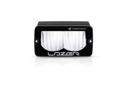 Phare LED compact LAZER LAMPS Carbon-2 Conduite Gen.3 avec fixation latérale, éclairage LED pour véhicule tout-terrain.