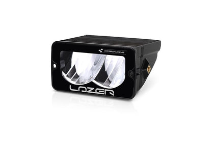 Projecteur LED compact LAZER LAMPS Carbon-2 Conduite Gén.3 avec fixation latérale, éclairage LED pour véhicule tout-terrain.