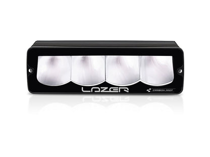 Projecteur LED compact LAZER LAMPS Carbon-4 Spot Gén.3 avec fixation latérale, éclairage LED robuste pour véhicule tout-terrain.