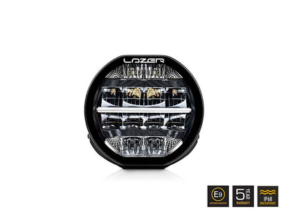 Projecteur LED Sentinel 7" de LAZER LAMPS, éclairage supplémentaire avec 5208 lumens, pour un meilleur visibility en extérieur.