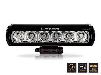 Barre LED Slim LAZER LAMPS ST6 Évolution avec éclairage puissant de 6204 lm, conçue pour un éclairage LED robuste.