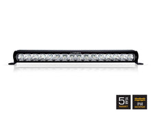 Barre LED Slim LAZER LAMPS T16 Évolution avec 16544 lm, éclairage LED puissant pour véhicule tout-terrain.
