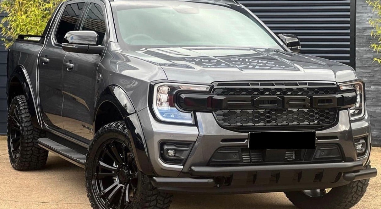 LED Dynamique + Calandre Noire Mate Ford Ranger Wildtrak 2023+ sur Xperts4x4 Accessoires 4x4 Off-Road